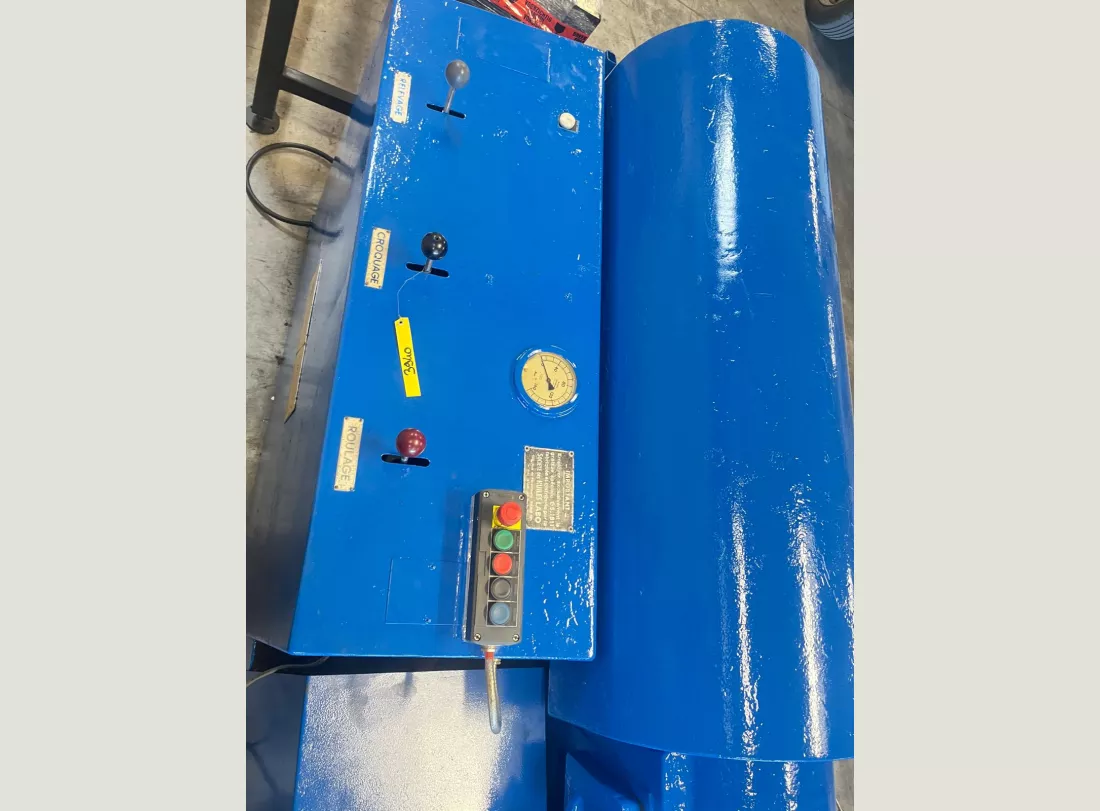 Roller JAMMES PROMECAM 3000 x 10 11