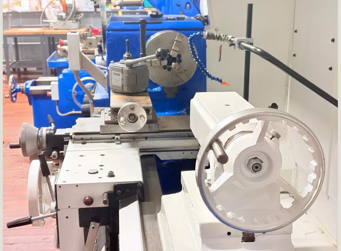 Lathe ERNAULT CHOLET 550 3