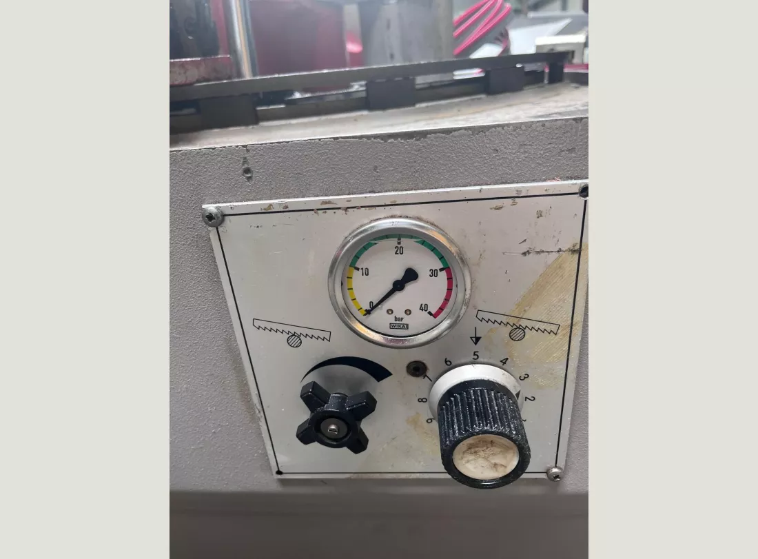 Band Saw ULTRA TR300 4