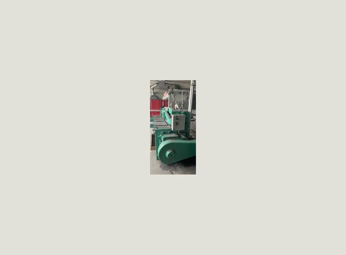 Shear BOMBLED 2000 x 4 2