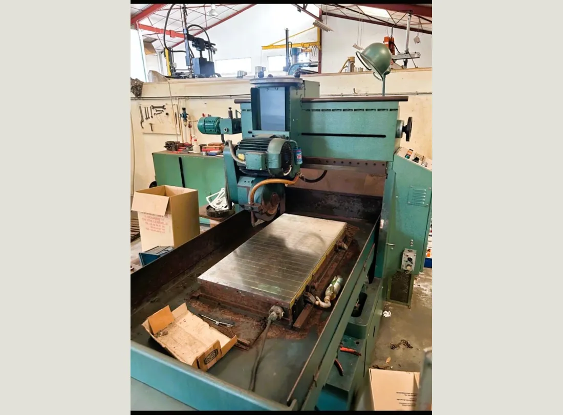 Grinding Machine LGB R900 1