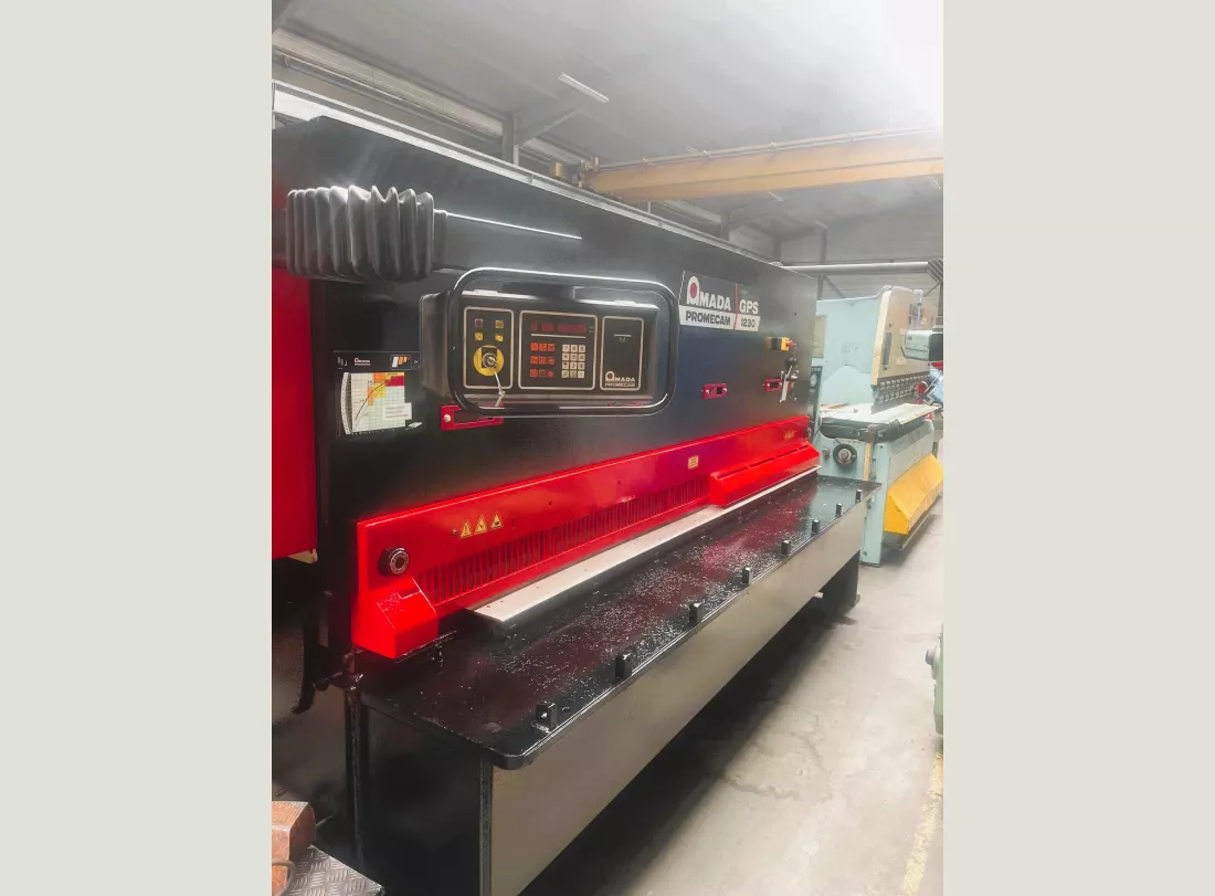 Shears AMADA  PROMECAM GPS1230 3