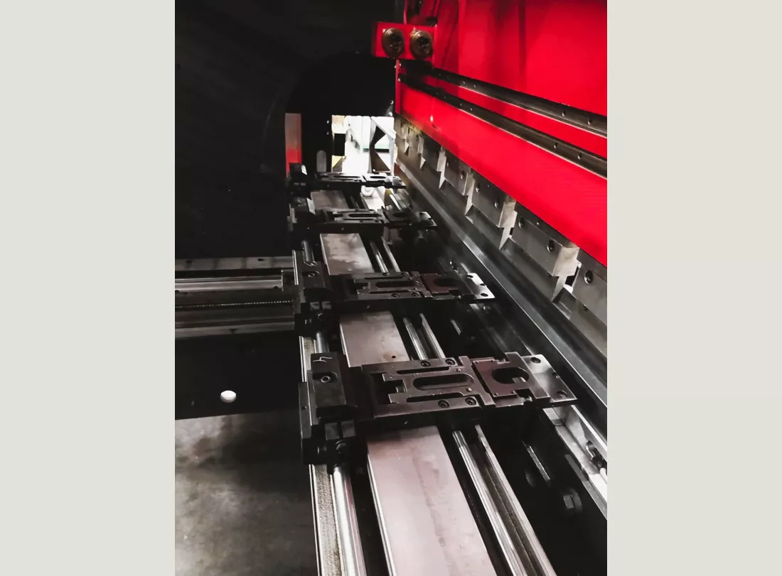 Press Brake  AMADA HFT  2500 x 80T 5