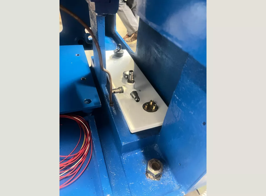 Renovation of CAZENEUVE Tower HB725 x 3000 25