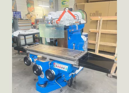 Milling machine HURON NU4