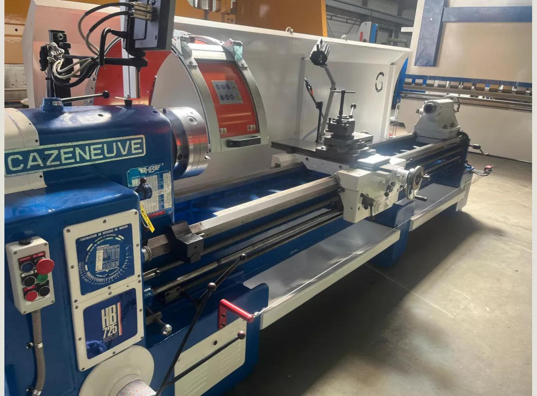 LATHE CAZENEUVE Broke HB 725 x 3000 2