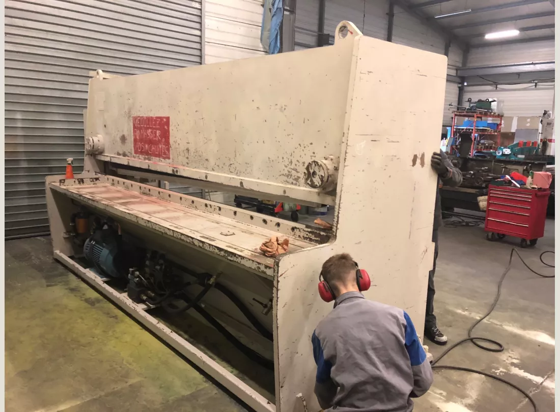 Refurbished shears – Complete reconditioning process 11