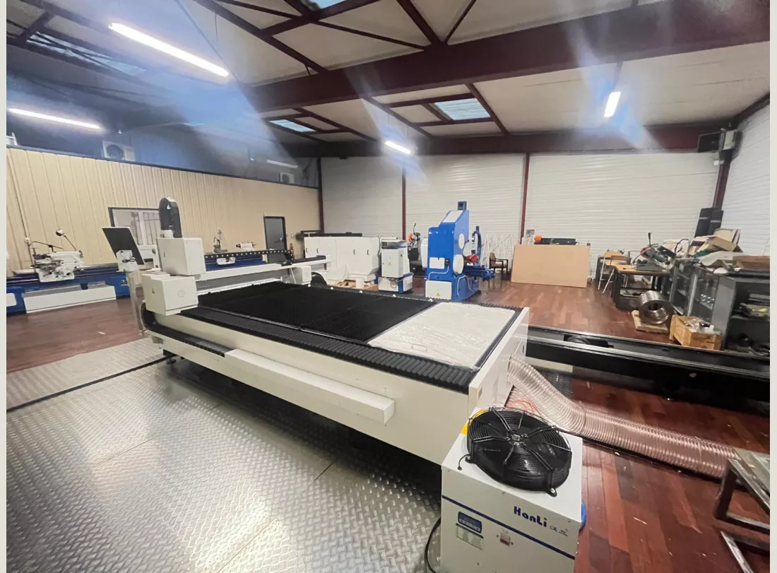 DX1530FL LASER cutting machine 4