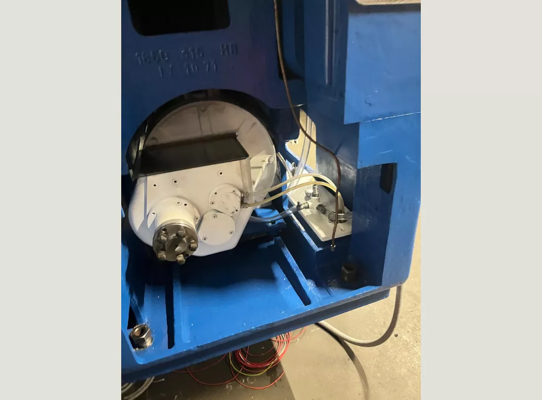 Renovation of CAZENEUVE Tower HB725 x 3000 28