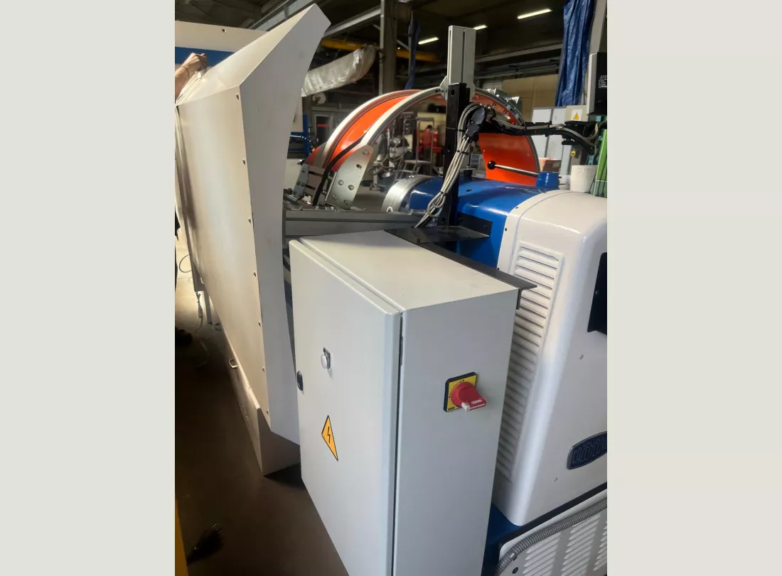 LATHE CAZENEUVE Broke HB 725 x 3000 9