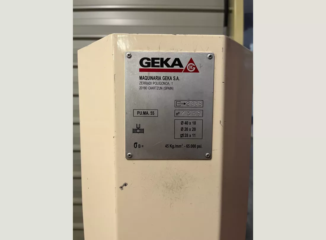 GEKA PUMA punching machine 3