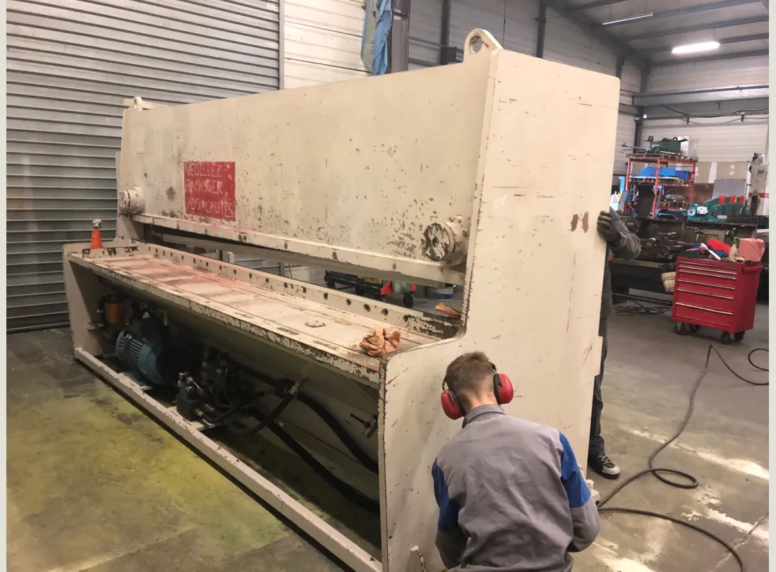 Refurbished shears – Complete reconditioning process 11