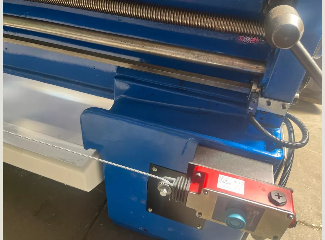 LATHE CAZENEUVE Broke HB 725 x 3000 10
