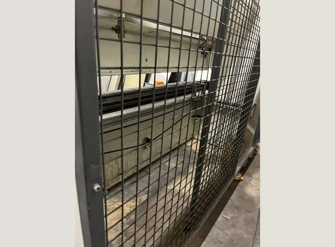 Press Brakes  LVD 3000 x 135T 2